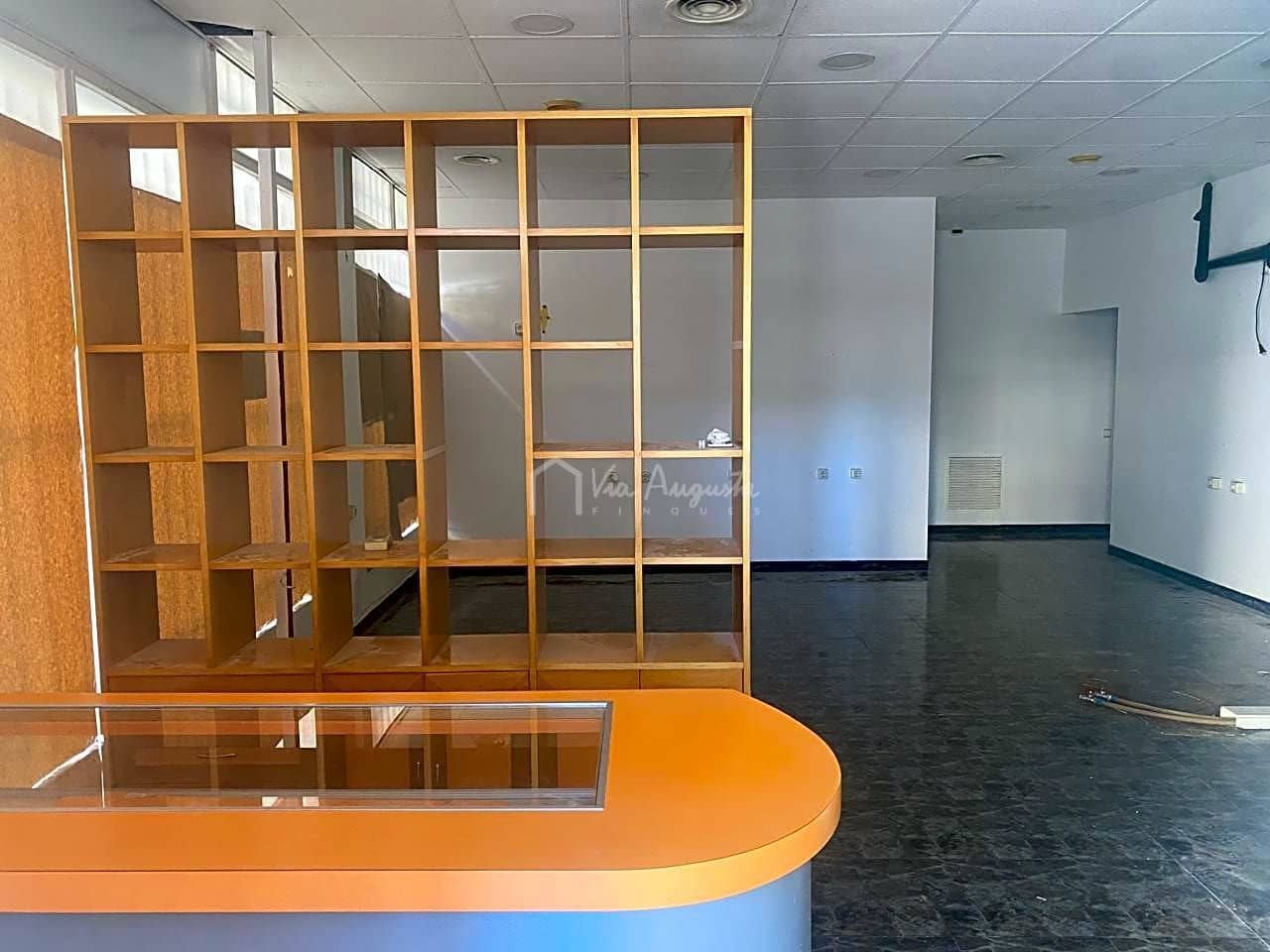 2 soverom Bedrift til salgs i Tortosa - € 114 000 (Ref: 7392173)