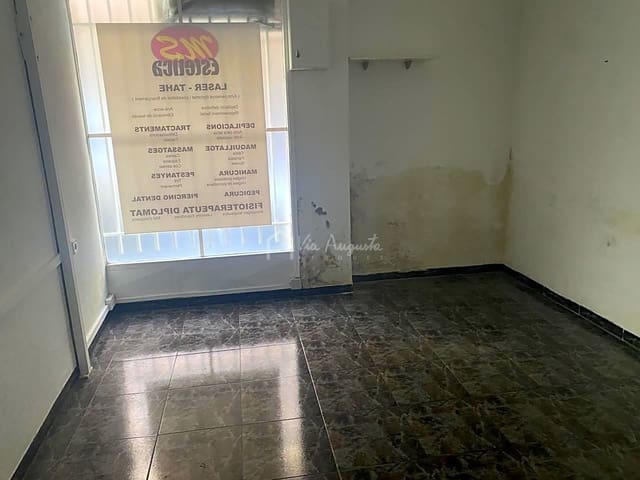 2 soverom Bedrift til salgs i Tortosa - € 114 000 (Ref: 7392173)