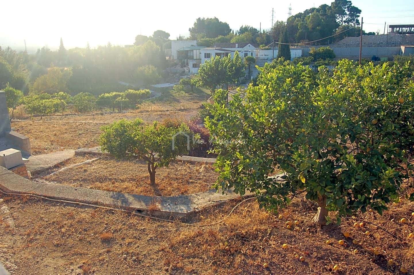 Grunde uden byggetilladelser til salg i Tortosa - € 70.000 (Ref: 7733901)