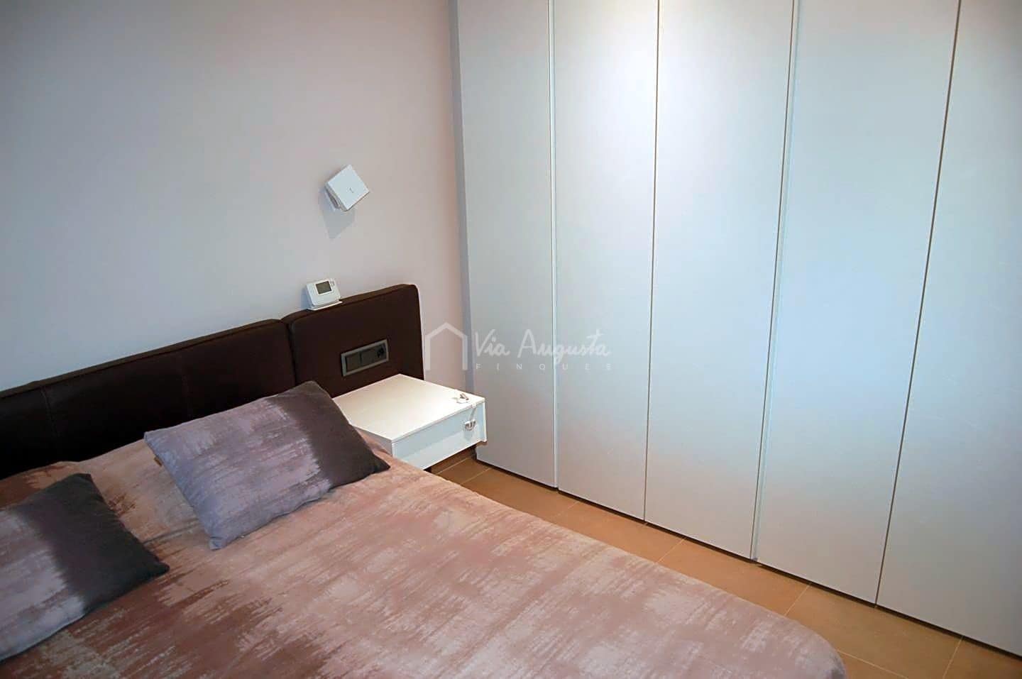 4 soveværelse Villa til salg i Tortosa med swimmingpool garage - € 520.000 (Ref: 7733902)