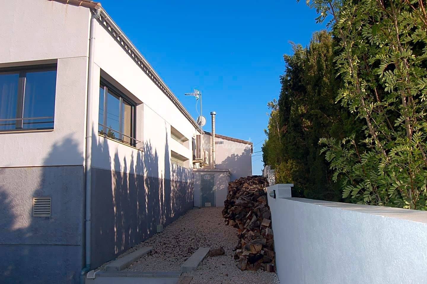 4 soveværelse Villa til salg i Tortosa med swimmingpool garage - € 520.000 (Ref: 7733902)