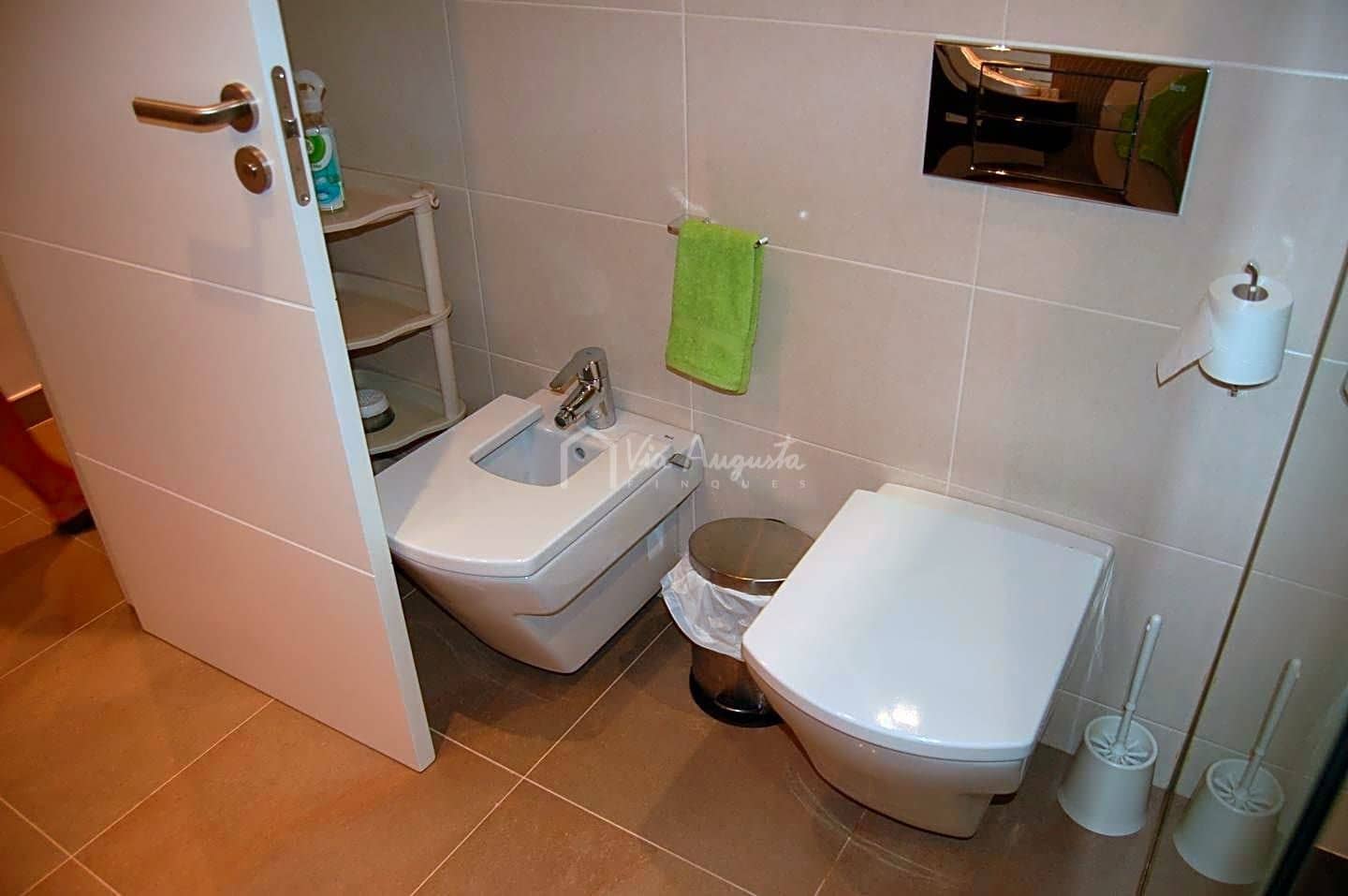 4 soveværelse Villa til salg i Tortosa med swimmingpool garage - € 520.000 (Ref: 7733902)