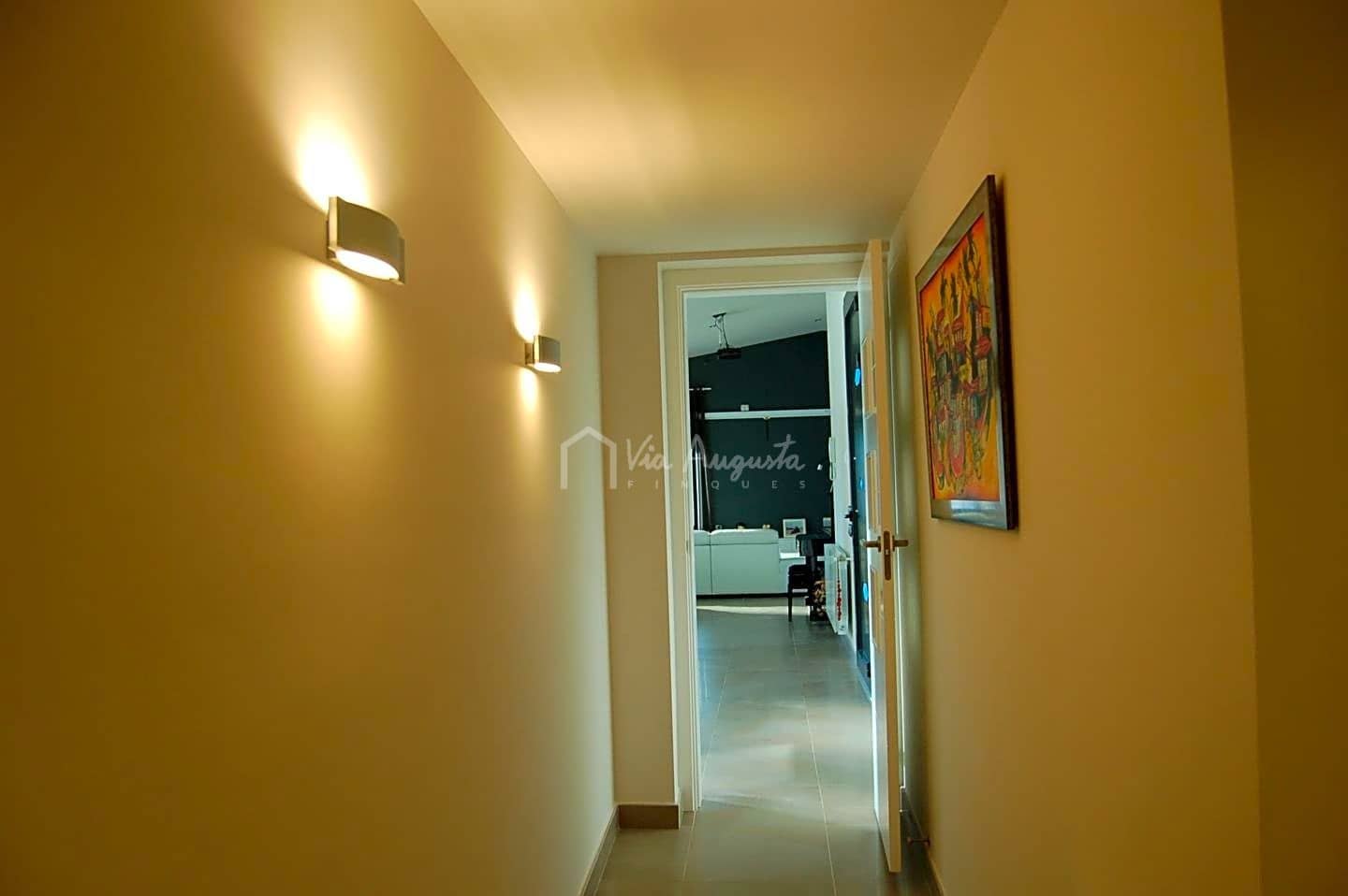 4 soveværelse Villa til salg i Tortosa med swimmingpool garage - € 520.000 (Ref: 7733902)