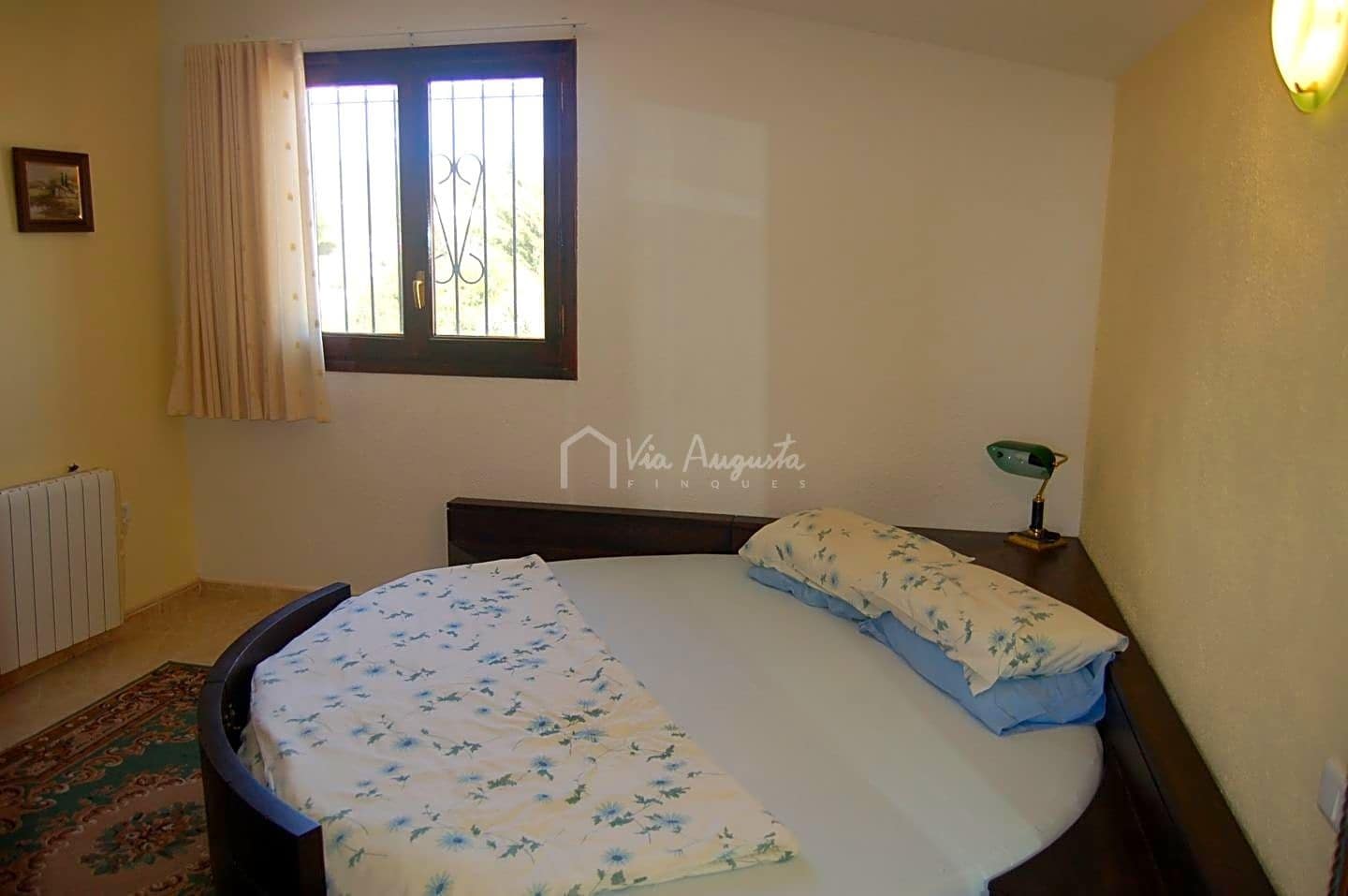 6 soveværelse Villa til salg i L'Ampolla med swimmingpool garage - € 399.999 (Ref: 7737462)