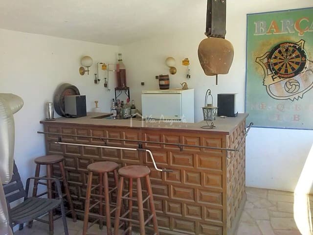 6 slaapkamer Villa te koop in L'Ampolla met zwembad garage - € 399.999 (Ref: 7737462)