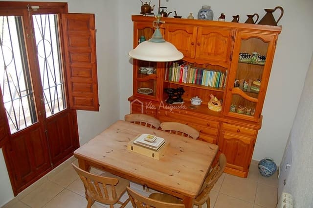 6 slaapkamer Villa te koop in L'Ampolla met zwembad garage - € 399.999 (Ref: 7737462)