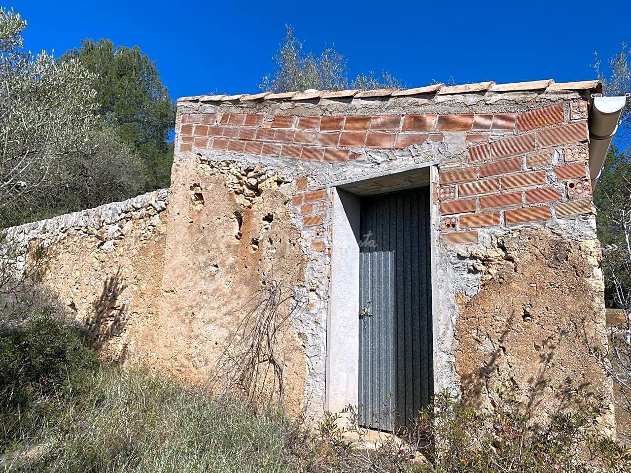 Grunde uden byggetilladelser til salg i El Perello - € 47.000 (Ref: 8311130)