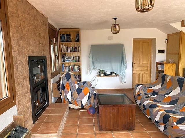 3 sovrum Finca/Hus på landet till salu i L'Ametlla de Mar med garage - 230 000 € (Ref: 8370352)