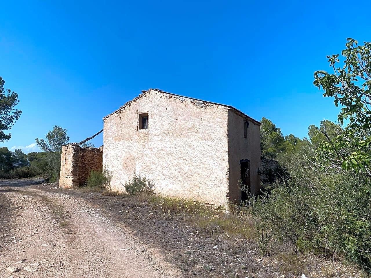 Grunde uden byggetilladelser til salg i Rasquera - € 75.000 (Ref: 8433371)