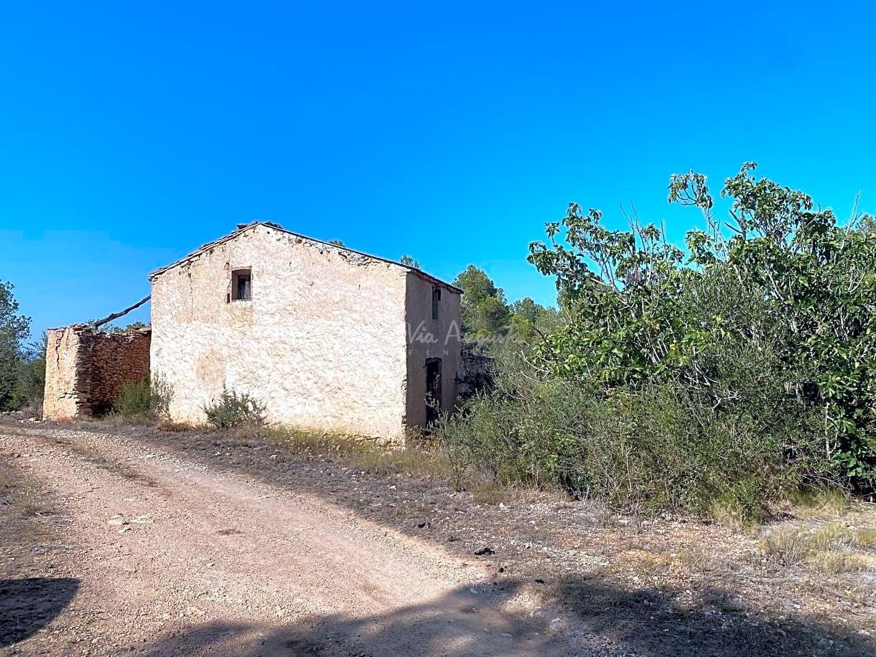 Grunde uden byggetilladelser til salg i Rasquera - € 75.000 (Ref: 8433371)