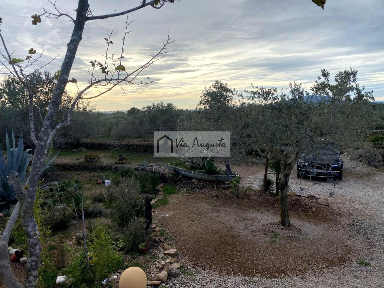 Grunde uden byggetilladelser til salg i Tortosa - € 49.900 (Ref: 8660870)