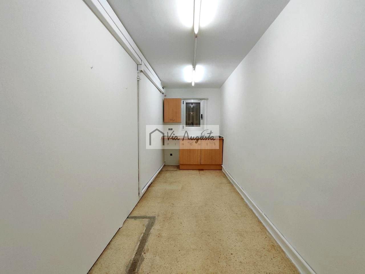 3 soveværelse Kontor til salg i Tortosa - € 100.000 (Ref: 9022249)