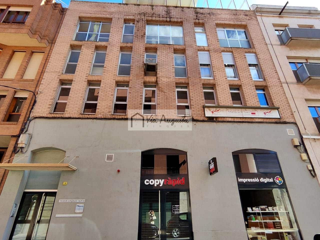 3 soveværelse Kontor til salg i Tortosa - € 100.000 (Ref: 9022249)