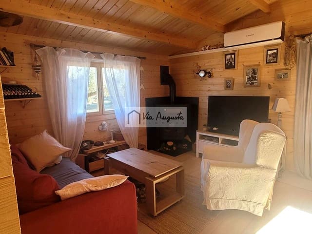 3 bedroom Bungalow for sale in L'Ametlla de Mar with pool - € 90,000 (Ref: 9109818)
