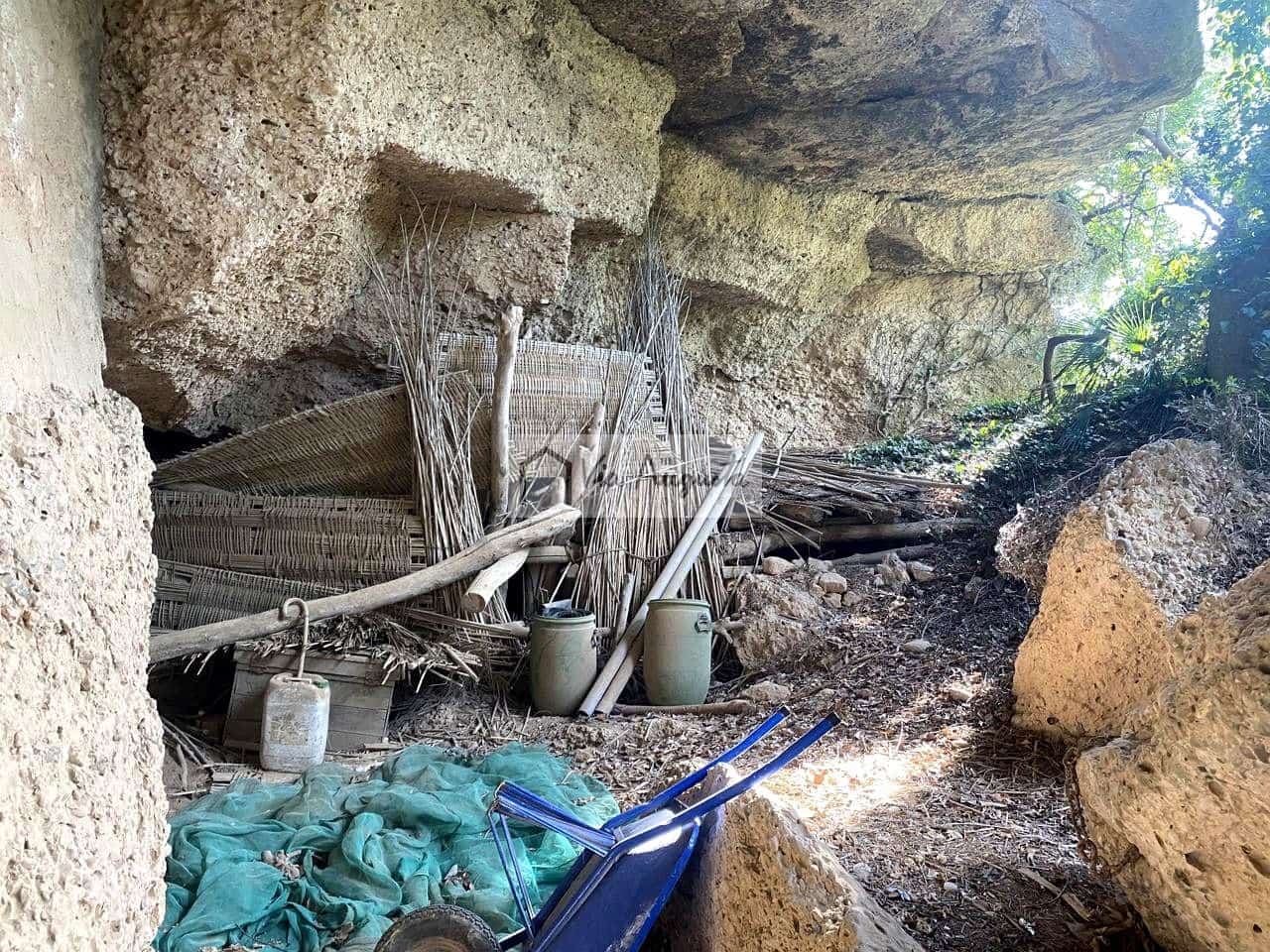 Grunde uden byggetilladelser til salg i Miravet - € 56.000 (Ref: 9136433)