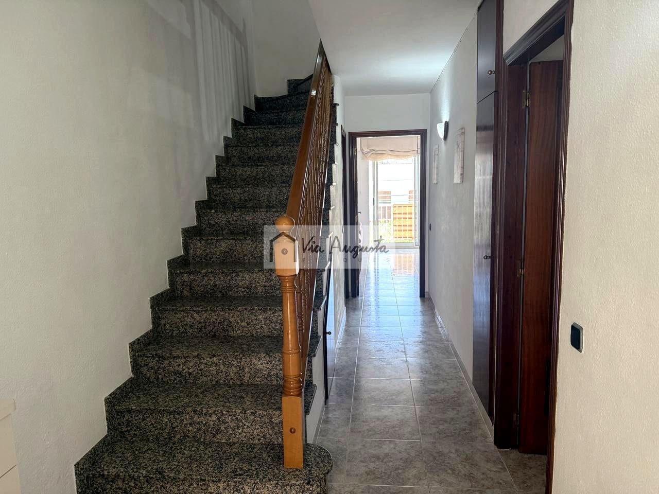 4 soverom Villa til salgs i L'Ametlla de Mar - € 250 000 (Ref: 9394288)