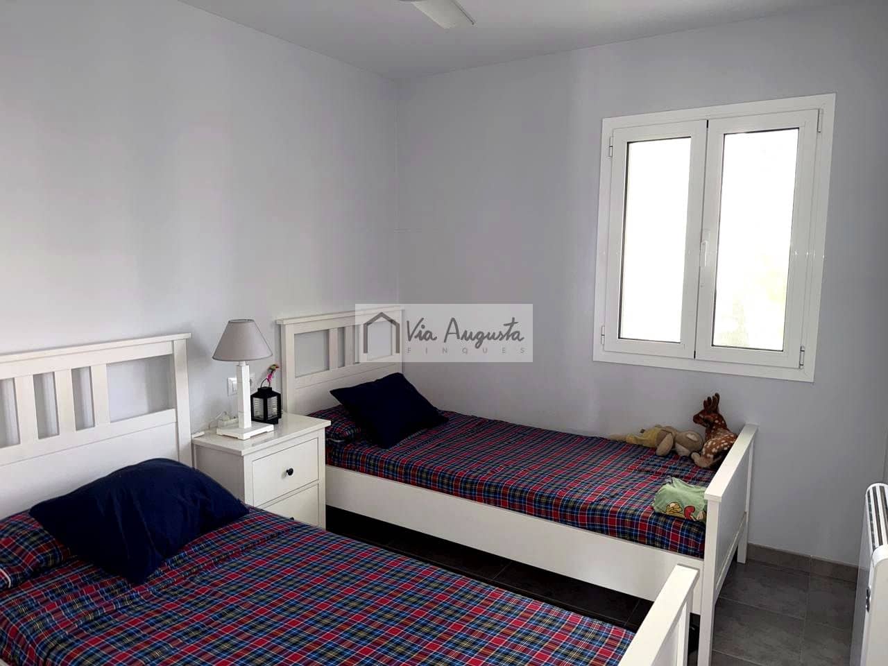 6 sovrum Villa till salu i Calafat - 285 000 € (Ref: 9471518)