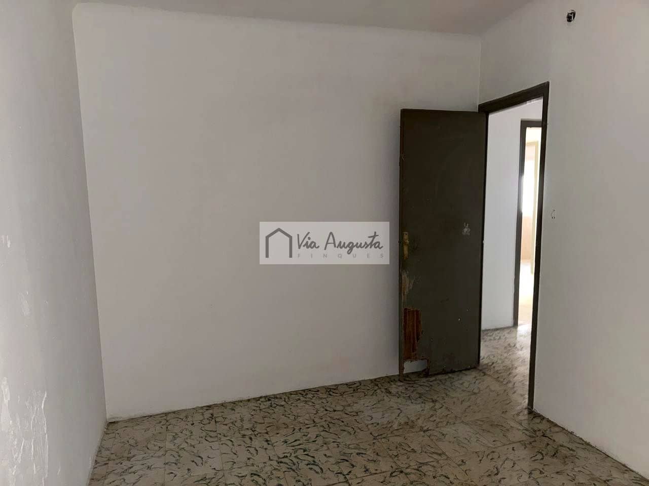 3 slaapkamer Villa te koop in El Perello met garage - € 95.000 (Ref: 9535167)