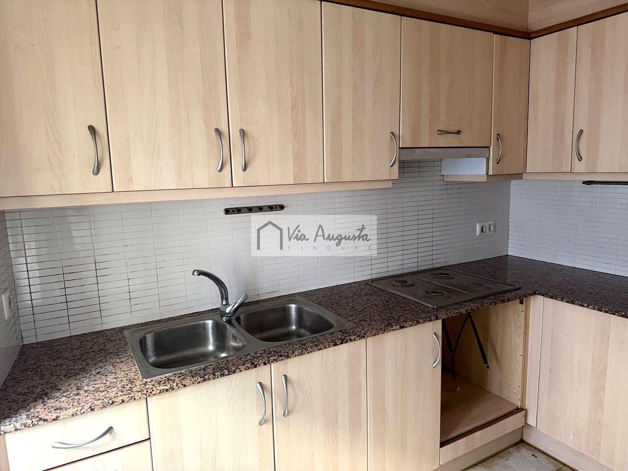 3 slaapkamer Villa te koop in El Perello met garage - € 95.000 (Ref: 9535167)