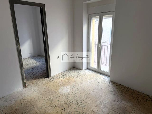 3 slaapkamer Villa te koop in El Perelló met garage - € 95.000 (Ref: 9535167)