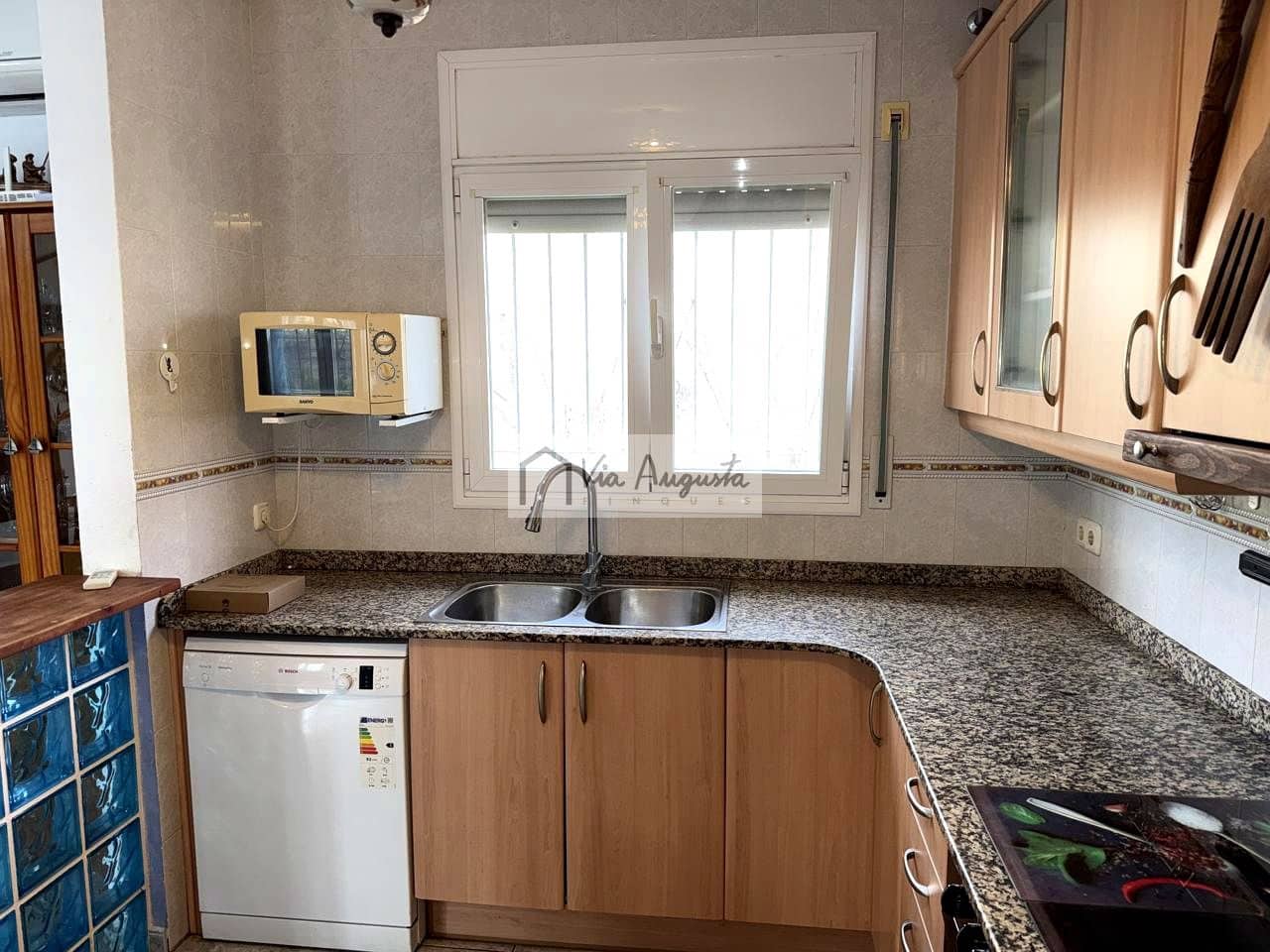 3 soverom Villa til salgs i Deltebre med svømmebasseng - € 325 000 (Ref: 9645607)