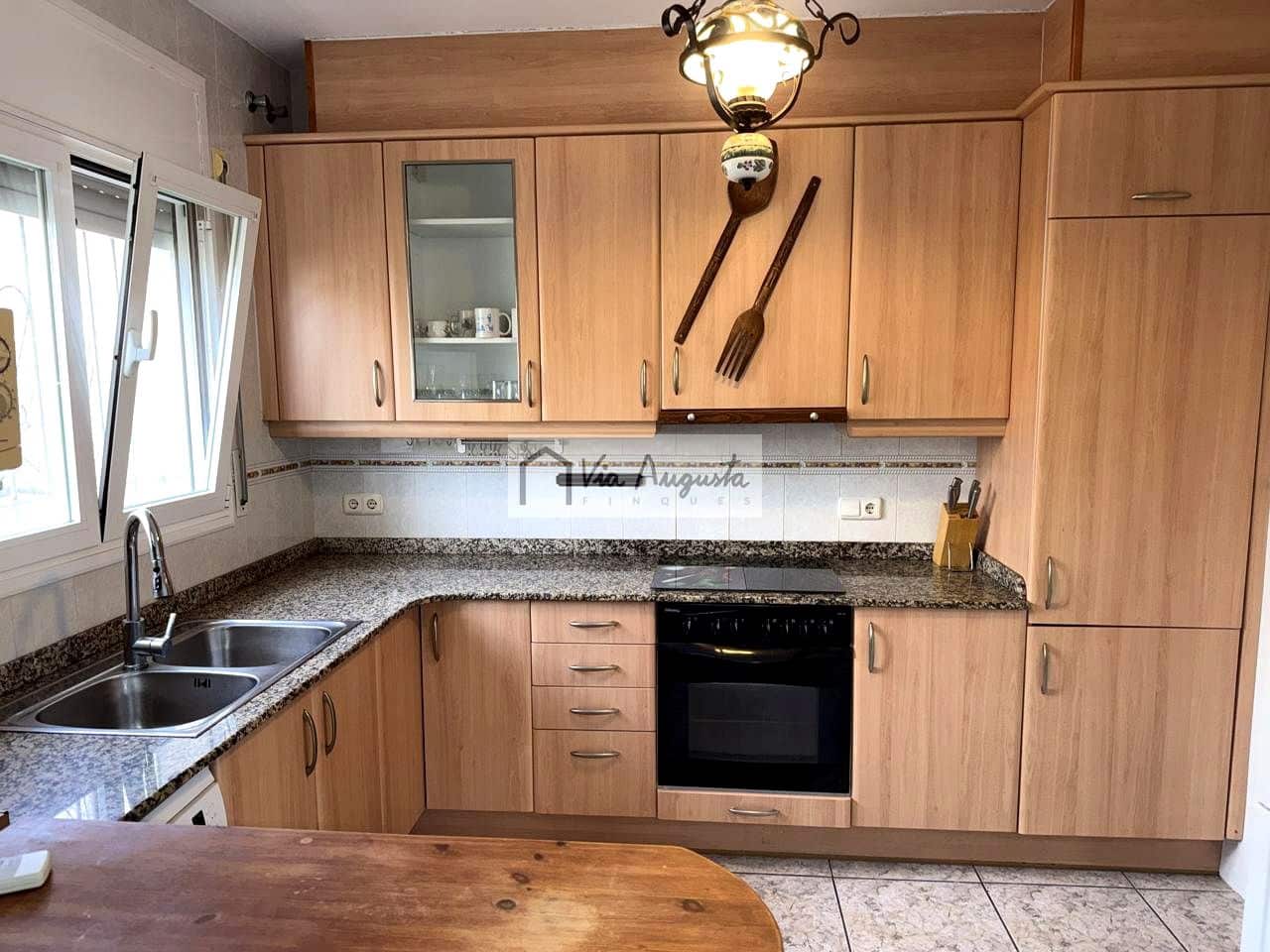 3 soverom Villa til salgs i Deltebre med svømmebasseng - € 325 000 (Ref: 9645607)