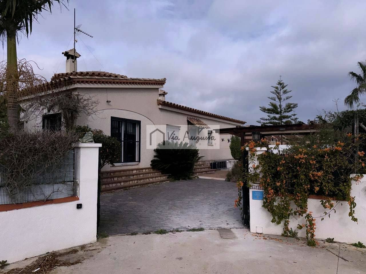 3 soverom Villa til salgs i Deltebre med svømmebasseng - € 325 000 (Ref: 9645607)