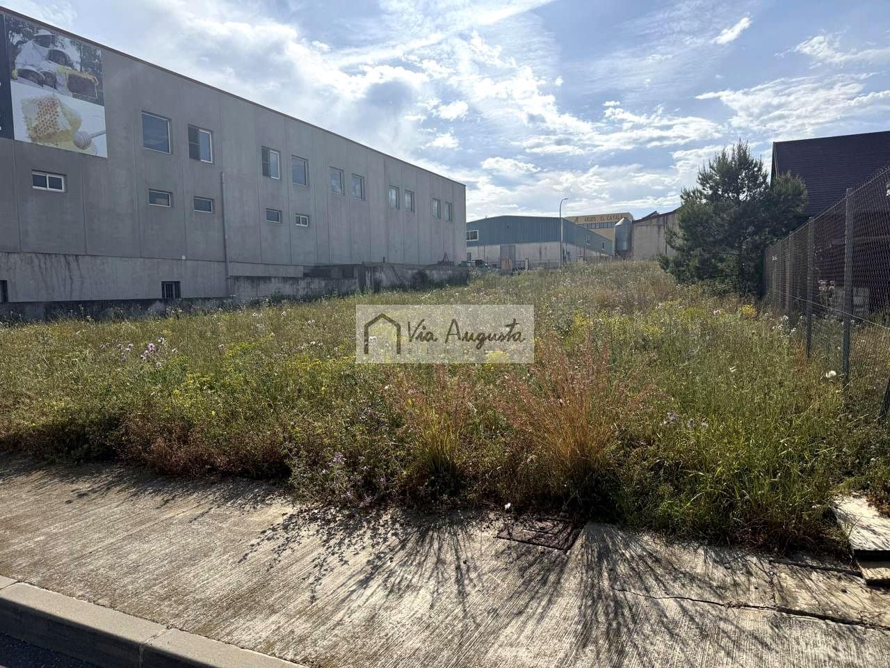 Grunde uden byggetilladelser til salg i El Perello - € 99.000 (Ref: 9793370)