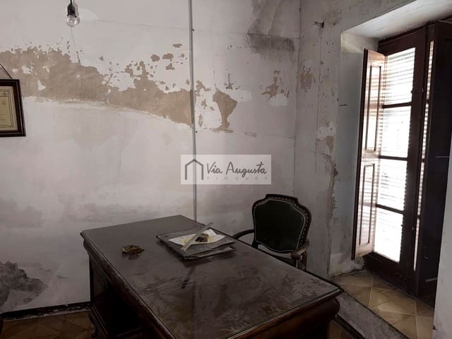 5 slaapkamer Villa te koop in Santa Bàrbara - € 110.000 (Ref: 9795712)