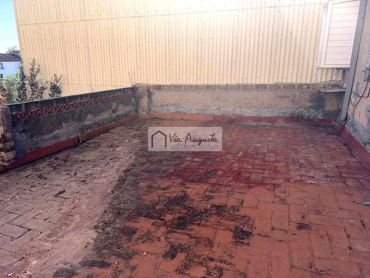 5 slaapkamer Villa te koop in Santa Barbara - € 110.000 (Ref: 9795712)