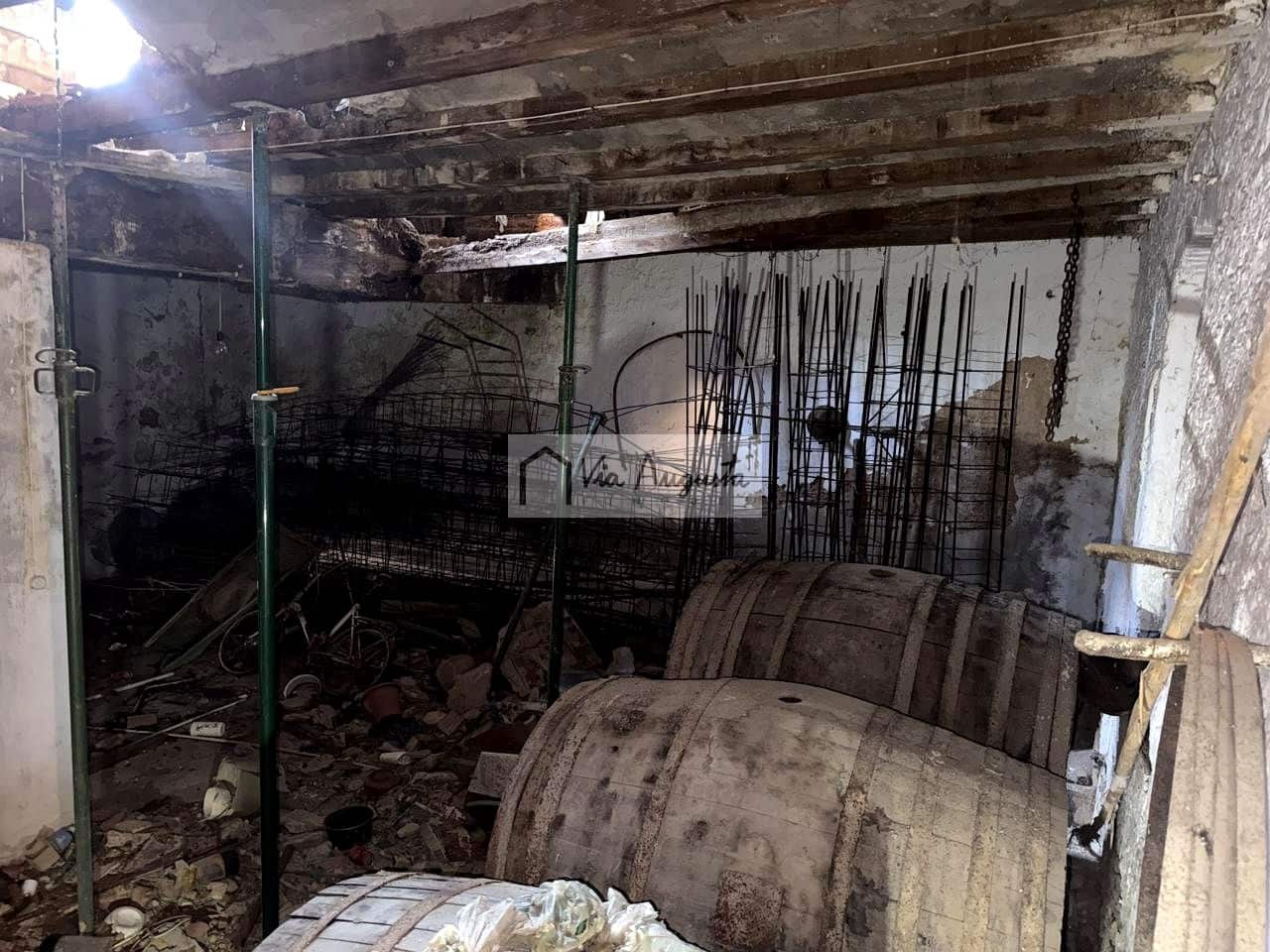 5 slaapkamer Villa te koop in Santa Barbara - € 110.000 (Ref: 9795712)