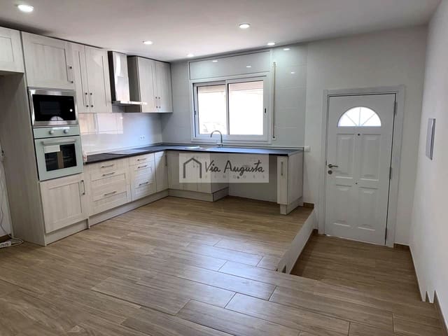 3 soveværelse Villa til salg i El Perelló med garage - € 182.000 (Ref: 9983764)