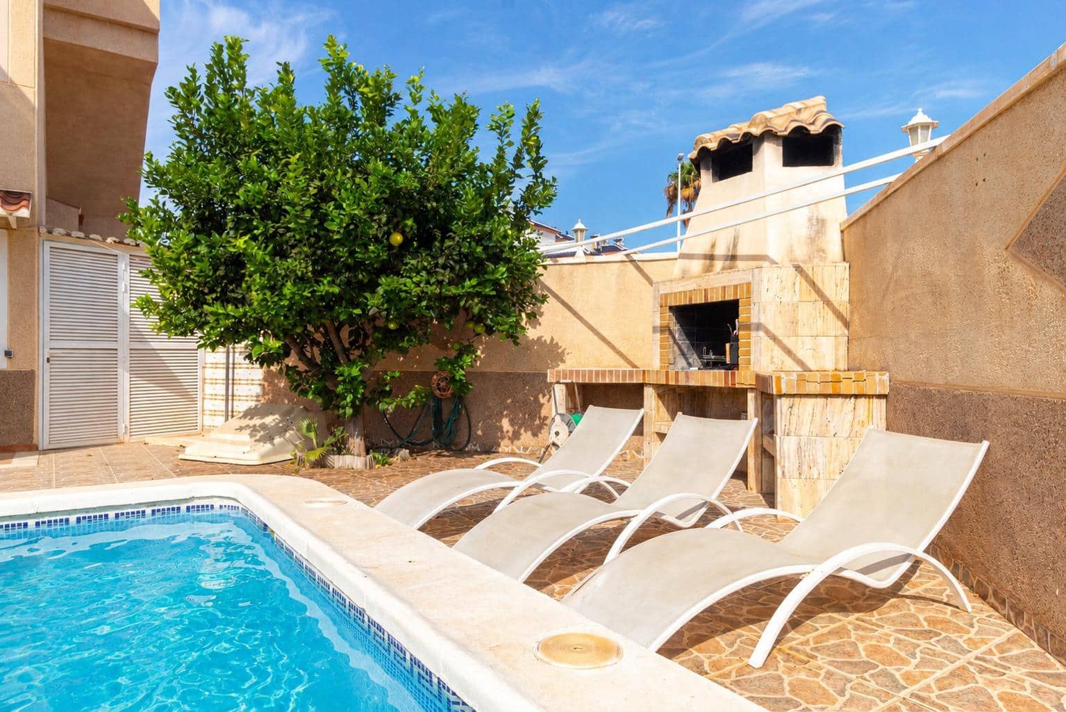 3 sypialnia Bungalow na sprzedaż w Orihuela Costa z basenem garażem - 339 000 € (Ref: 10015603)