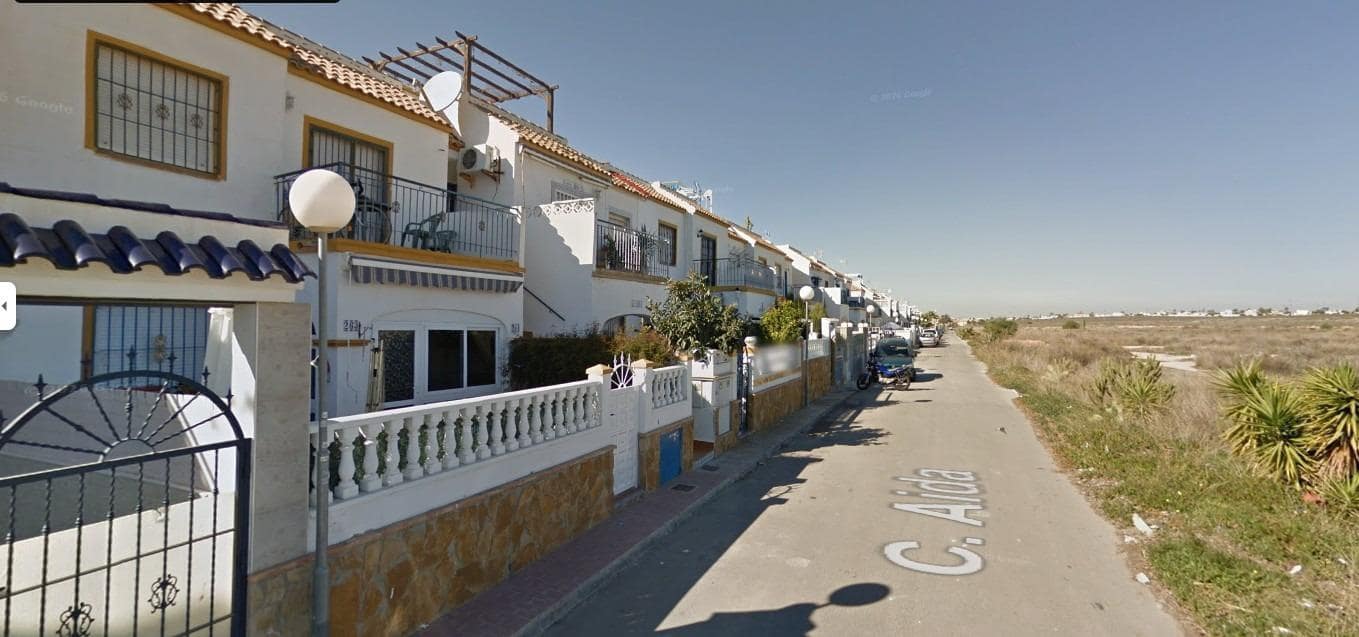 2 slaapkamer Bungalow te koop in Torrevieja met zwembad - € 105.000 (Ref: 10033996)