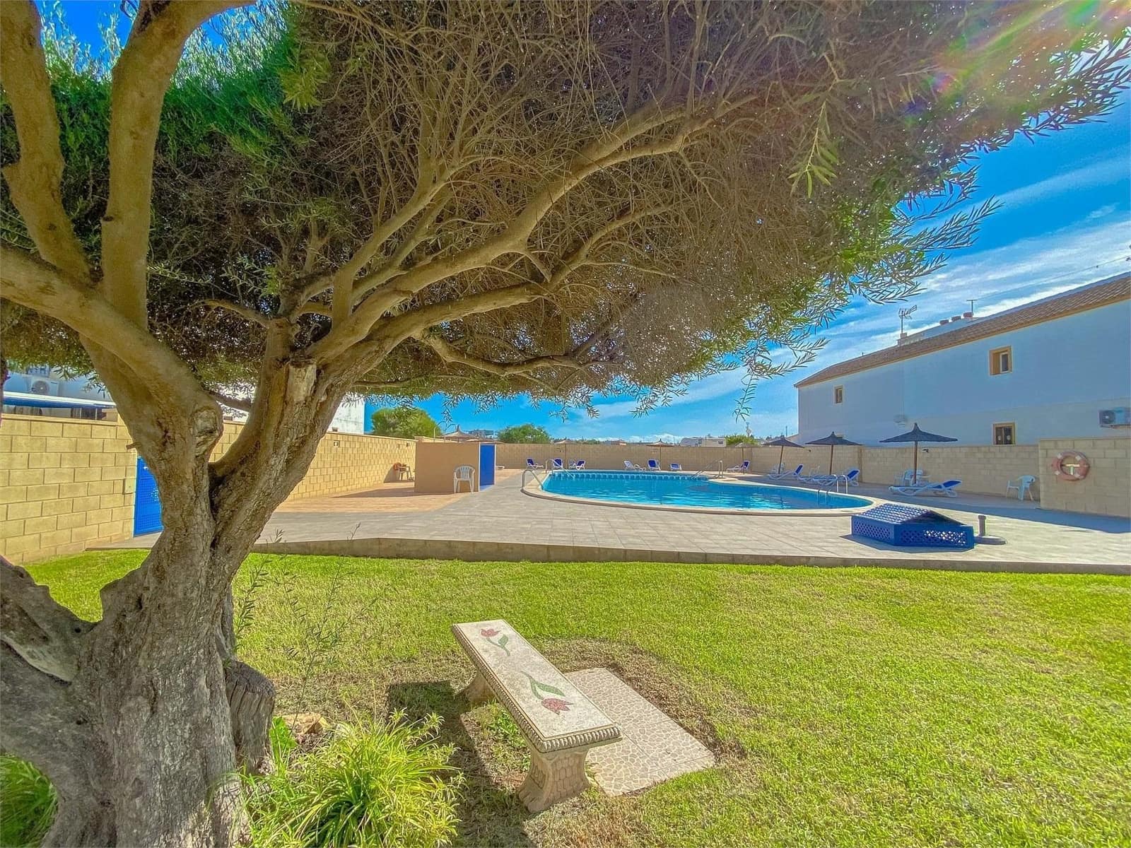 2 slaapkamer Bungalow te koop in Torrevieja met zwembad - € 105.000 (Ref: 10033996)