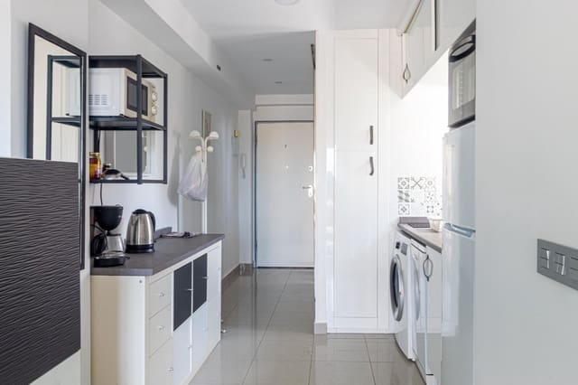 1 soverom Leilighet til salgs i Campoamor, Orihuela - € 155 000 (Ref: 10044837)