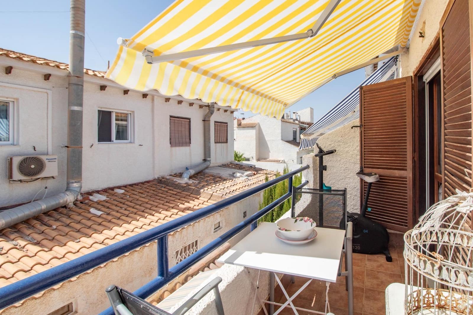 1 Zimmer Bungalow zu verkaufen in Torrevieja mit Pool - 124.900 € (Ref: 10055310)