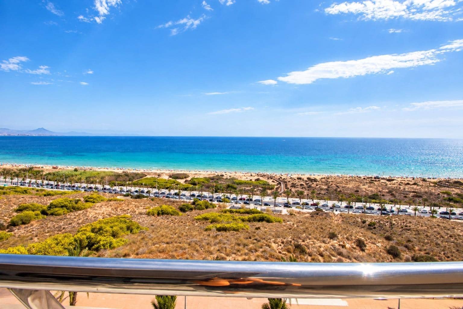 3 sypialnia Apartament na sprzedaż w Arenales del Sol z basenem garażem - 785 000 € (Ref: 10064698)