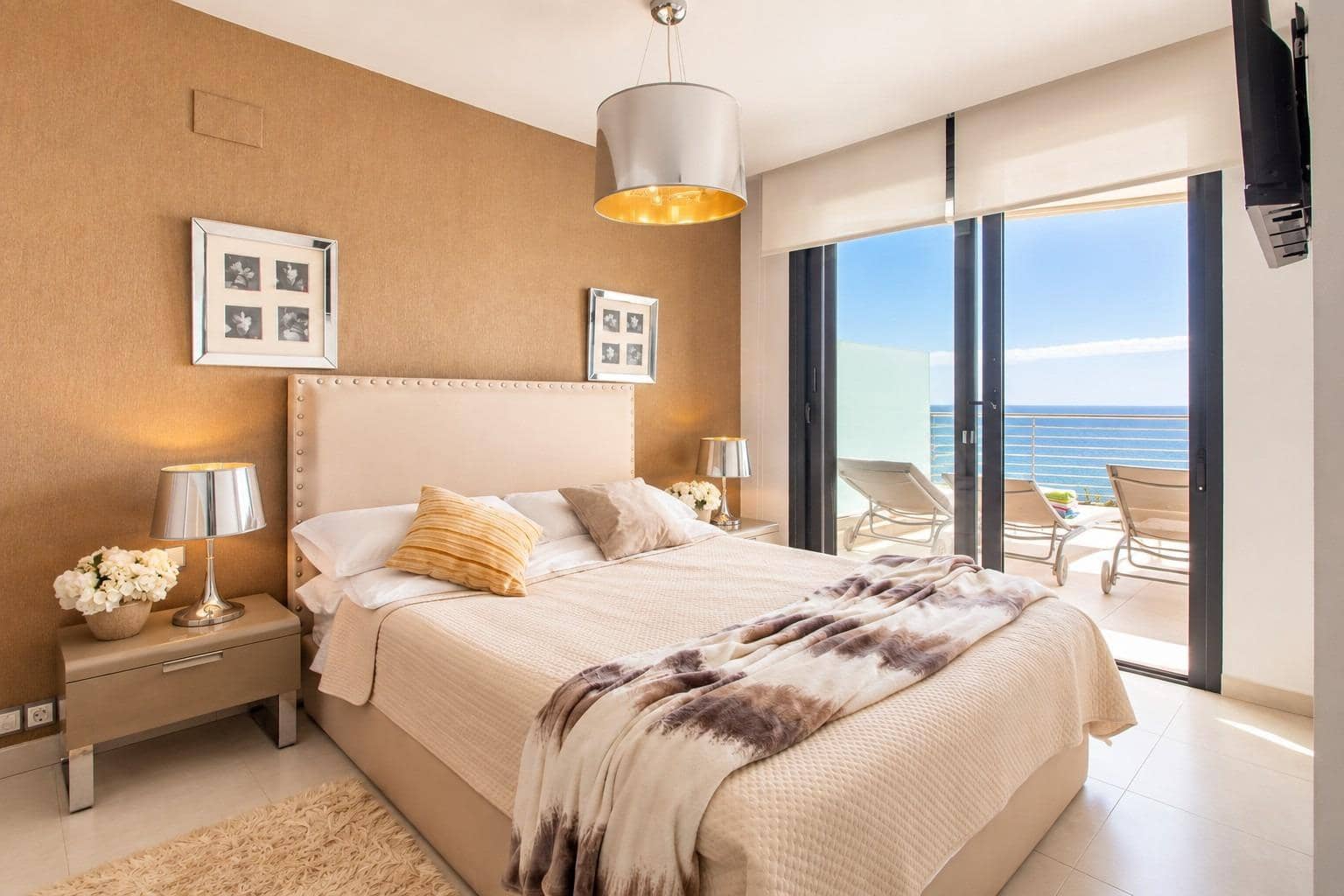 3 sypialnia Apartament na sprzedaż w Arenales del Sol z basenem garażem - 785 000 € (Ref: 10064698)