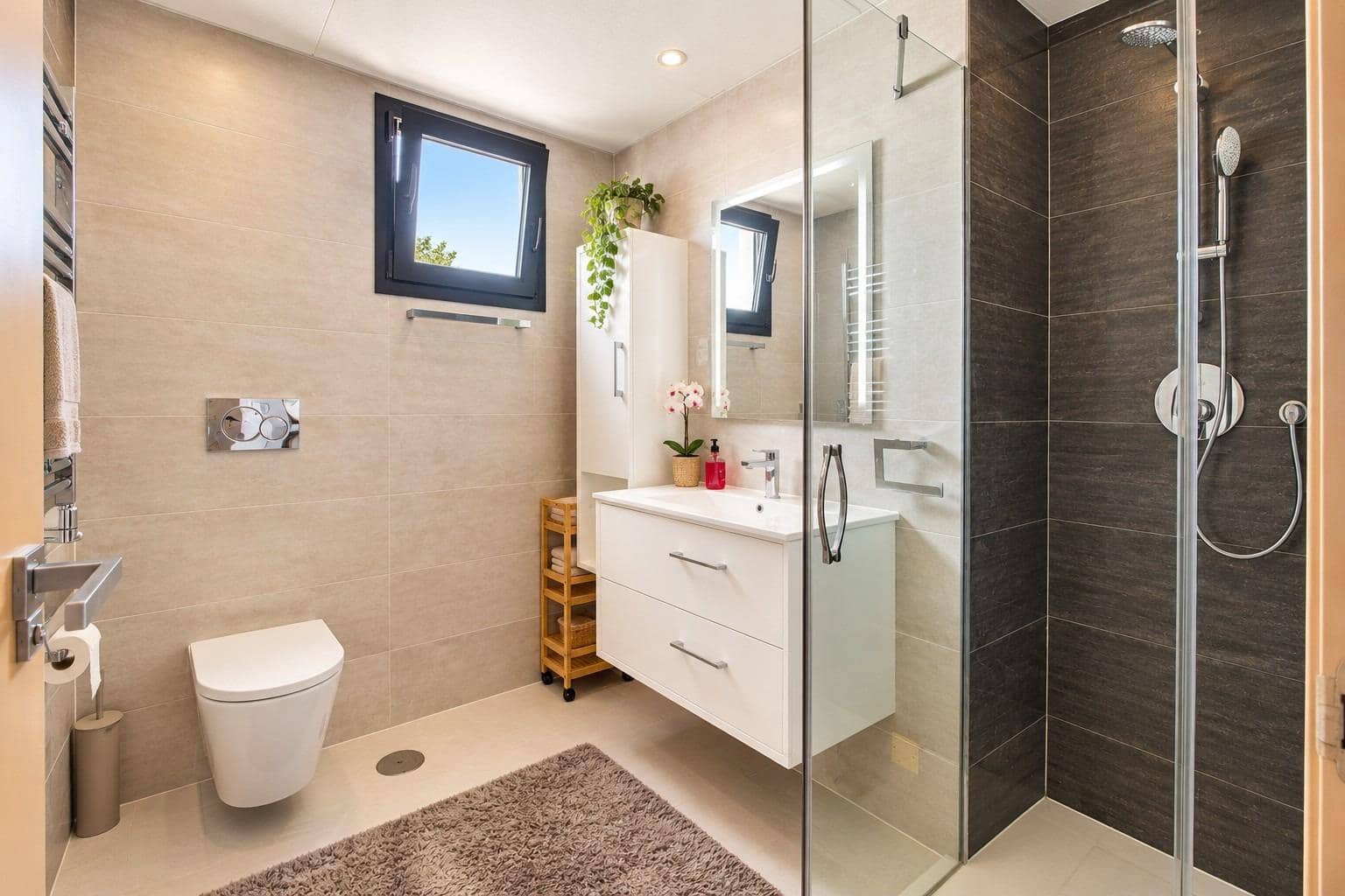 3 sypialnia Apartament na sprzedaż w Arenales del Sol z basenem garażem - 785 000 € (Ref: 10064698)