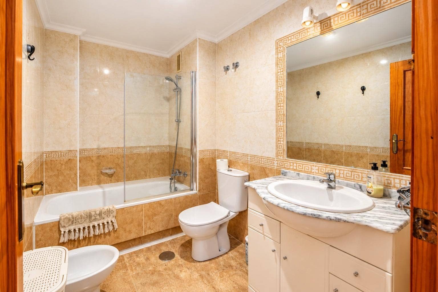 2 sypialnia Apartament na sprzedaż w La Regia z basenem garażem - 189 000 € (Ref: 10076446)