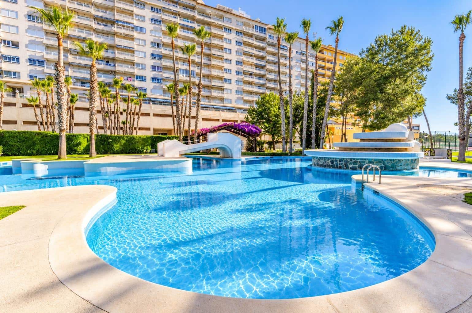 1 slaapkamer Appartement te koop in Orihuela Costa met zwembad garage - € 154.000 (Ref: 10094698)