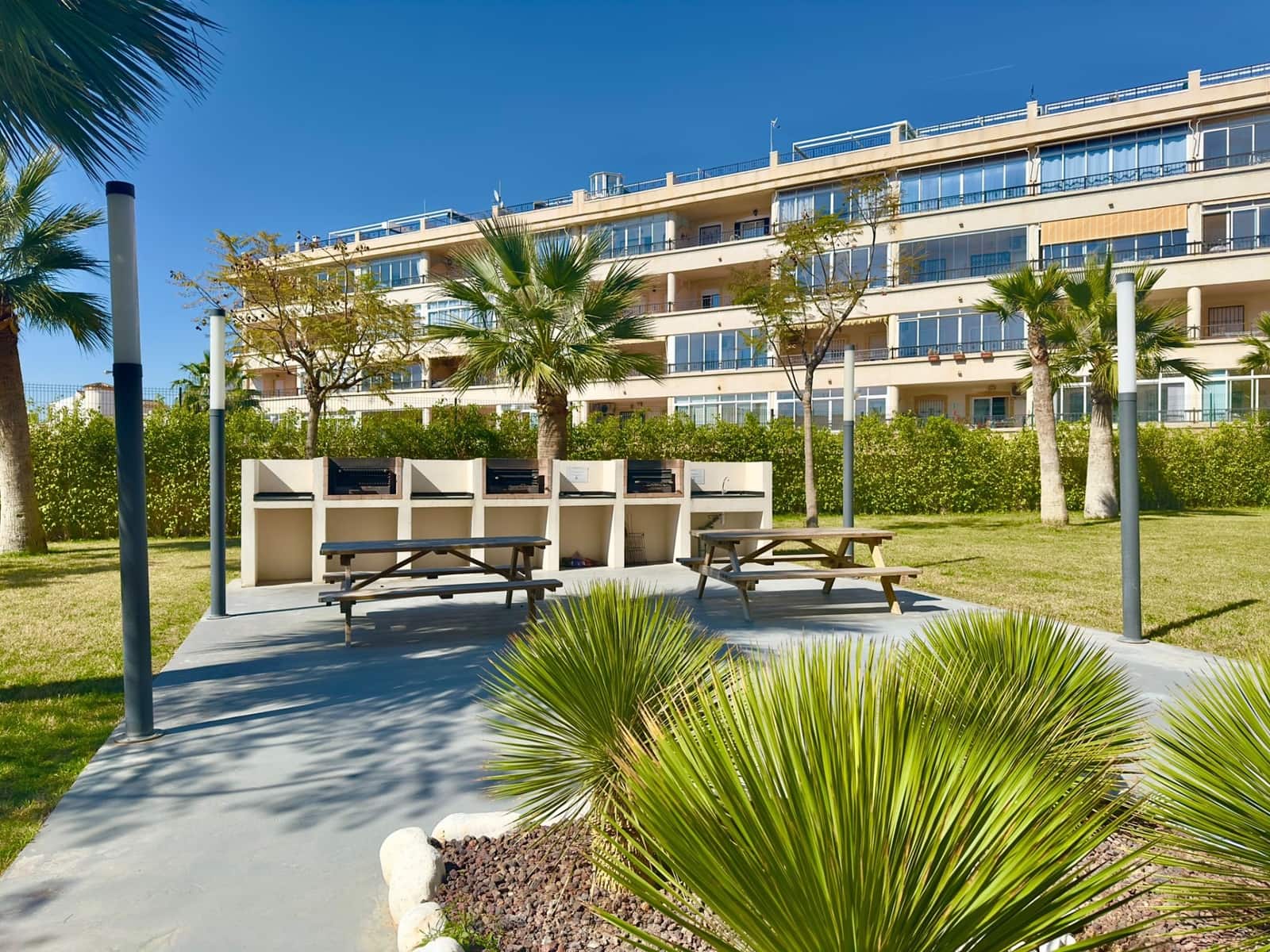 3 soveværelse Lejlighed til salg i Playa Flamenca med swimmingpool garage - € 589.900 (Ref: 9929377)