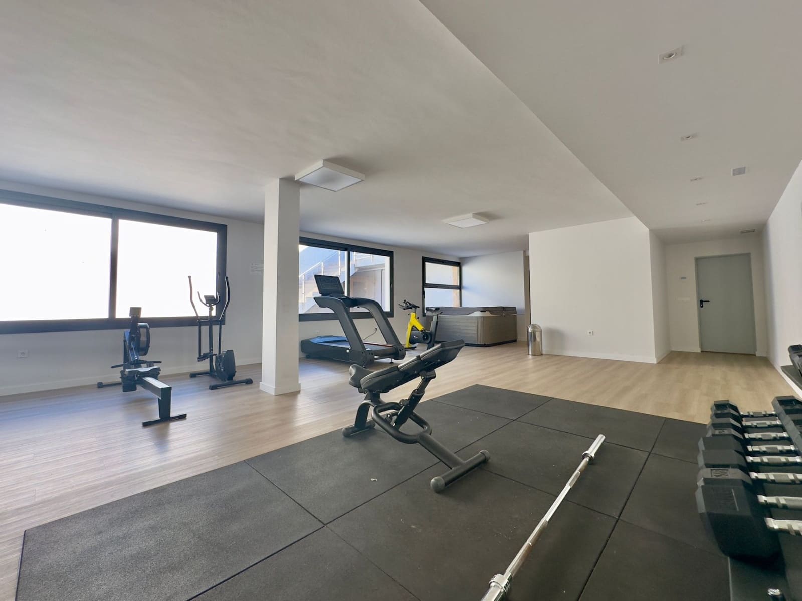 3 soveværelse Lejlighed til salg i Playa Flamenca med swimmingpool garage - € 589.900 (Ref: 9929377)