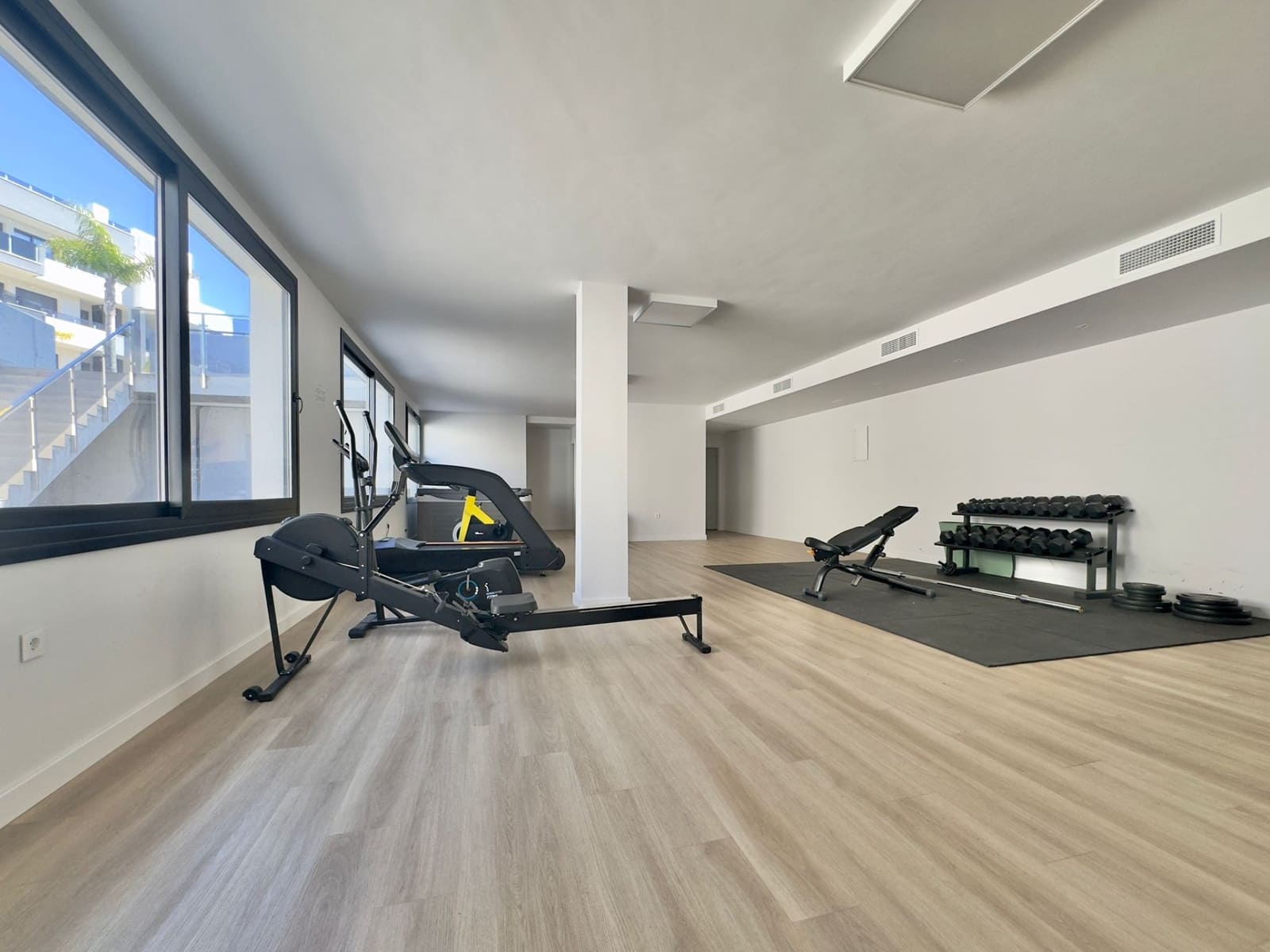 3 soveværelse Lejlighed til salg i Playa Flamenca med swimmingpool garage - € 589.900 (Ref: 9929377)