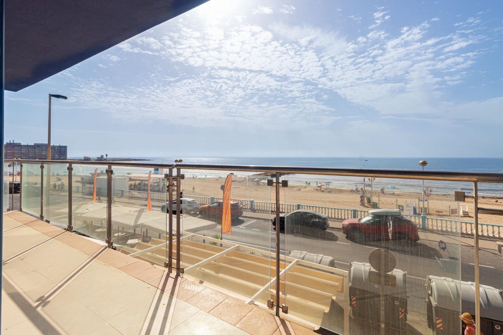 4 slaapkamer Flat te koop in Torrevieja met zwembad garage - € 680.000 (Ref: 9965268)
