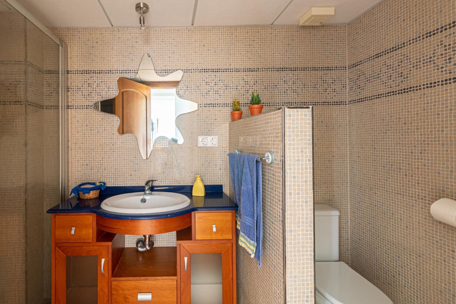 4 slaapkamer Flat te koop in Torrevieja met zwembad garage - € 680.000 (Ref: 9965268)