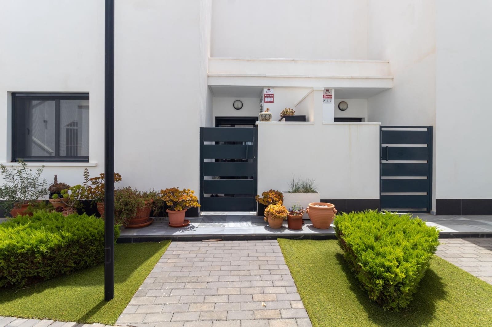 3 bedroom Terraced Villa for sale in Orihuela Costa with pool garage - € 399,000 (Ref: 9973319)