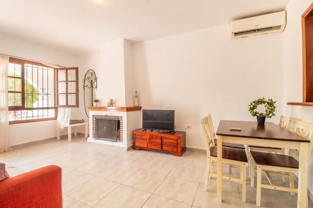 2 soveværelse Bungalow til salg i Torreblanca, Torrevieja med swimmingpool - € 159.000 (Ref: 9978828)