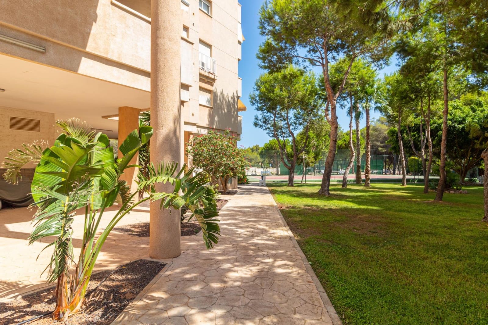 1 soveværelse Lejlighed til salg i Campoamor med swimmingpool - € 185.000 (Ref: 9990714)